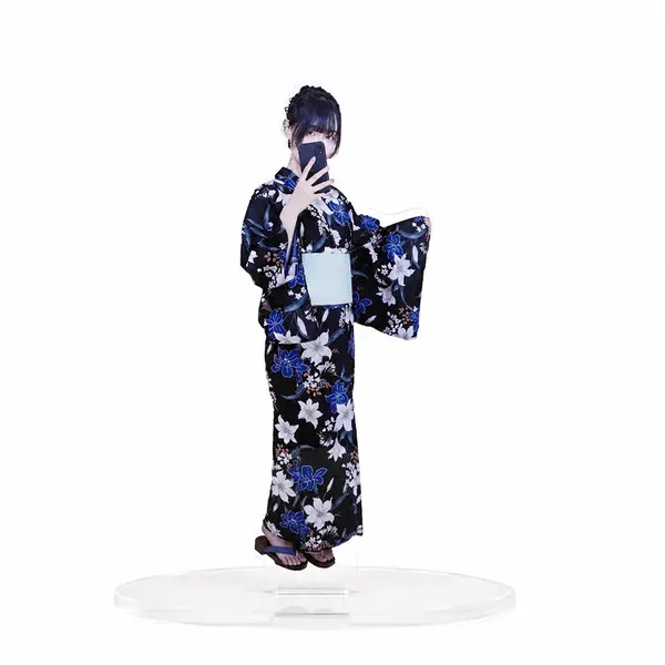 着物を着た女性のアクリルスタンド