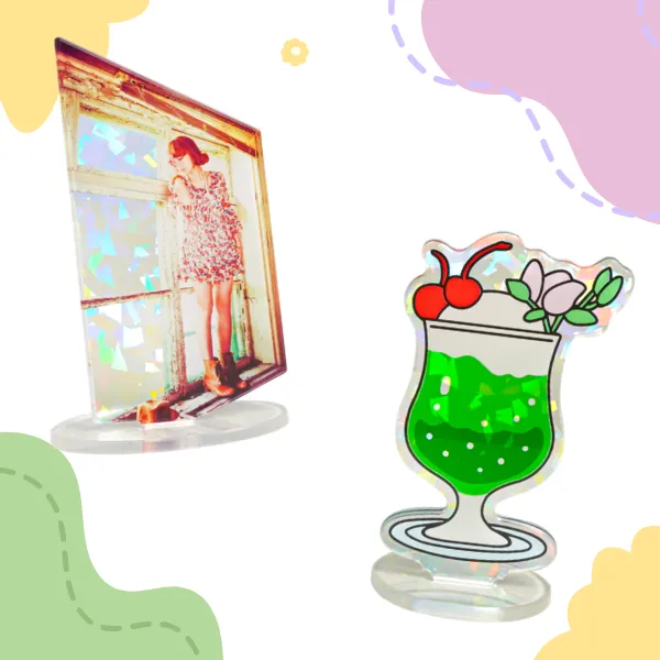 ラバーストラップ制作事例（女の子キャラ）